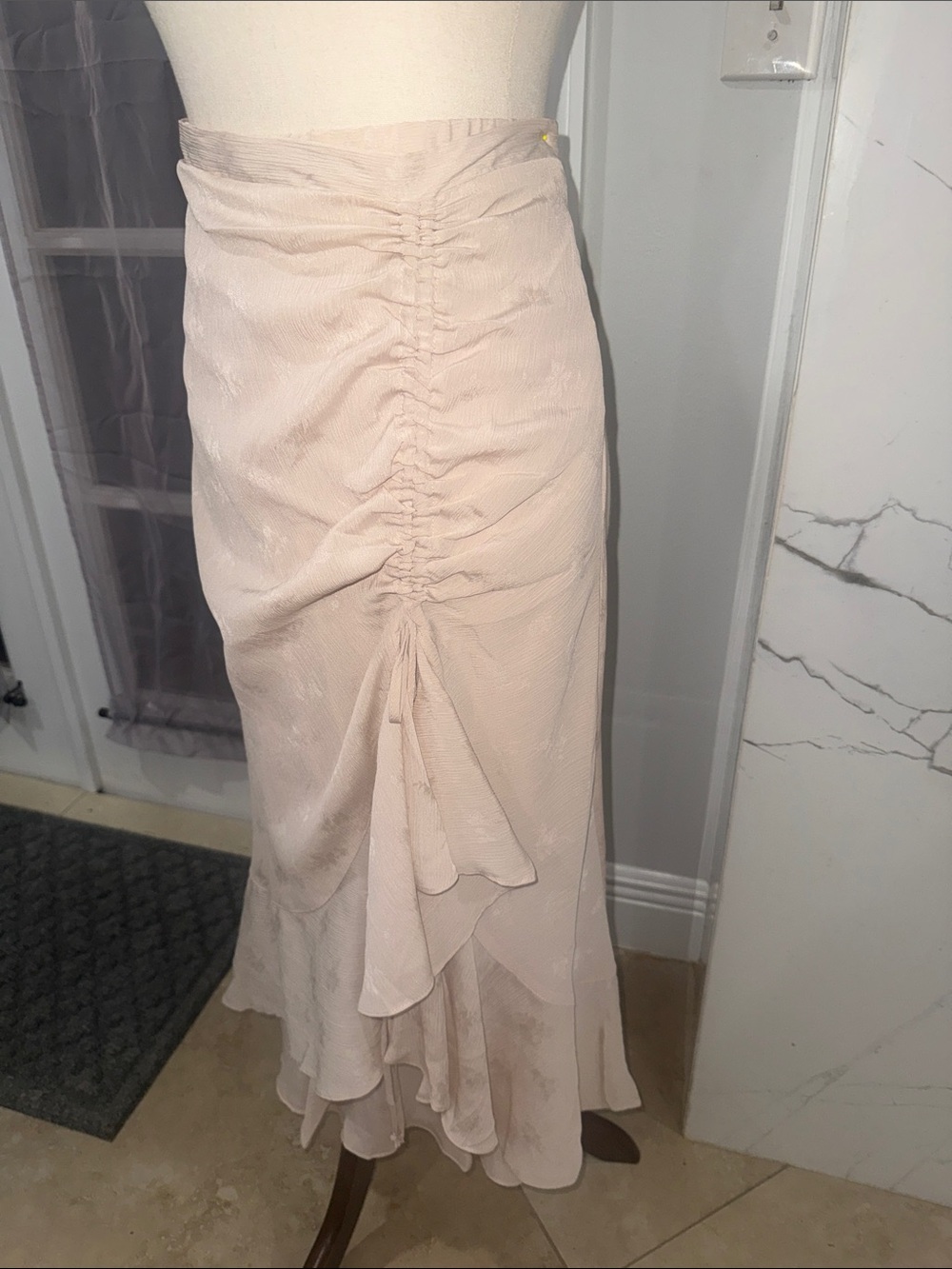 Max Studio Blush Pink Ruched Side Midi Skirt - Picture 2 of 4